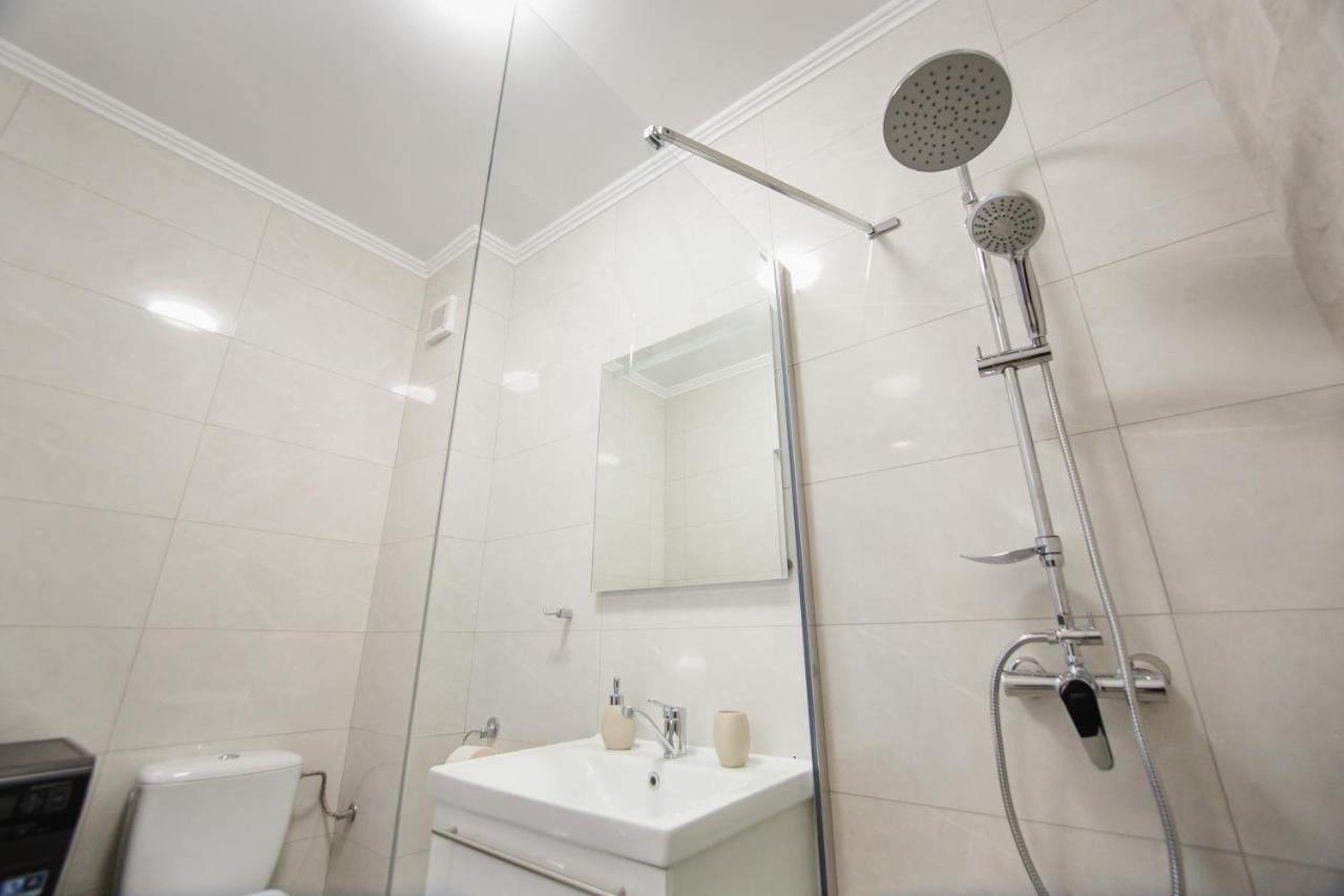 Trio Pink Apartment Oradea Luaran gambar